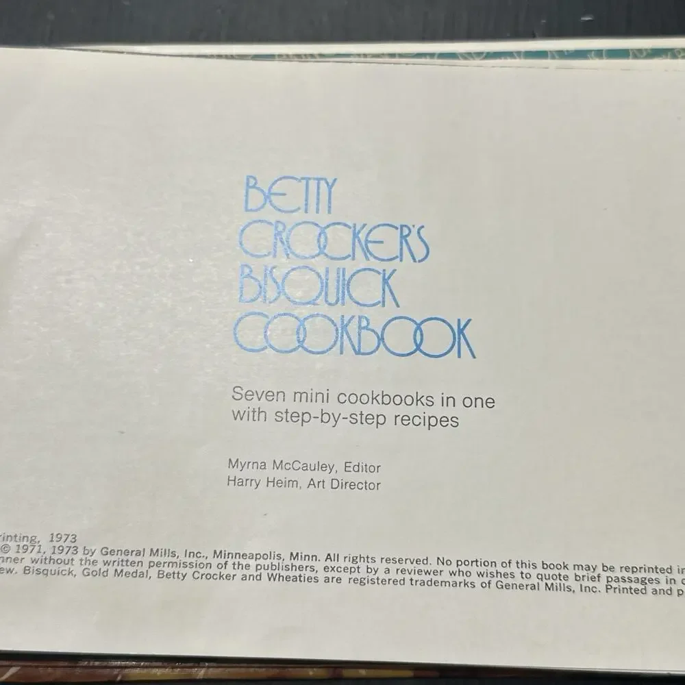 Vtg‎ Betty Crocker's Bisquick Cookbook 1973 Recipes